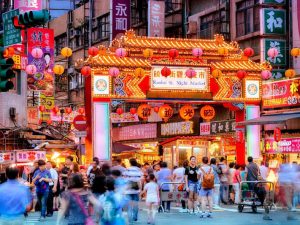 Chợ đêm Phùng GIáp